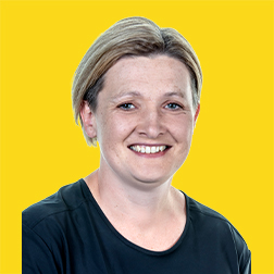 Portrait photo of author Leyna Prince