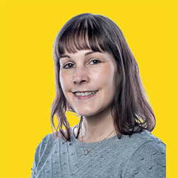 Portrait photo of author Manca Povsic